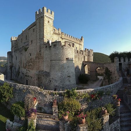 Nerola Castello Orsini Hotel מראה חיצוני תמונה